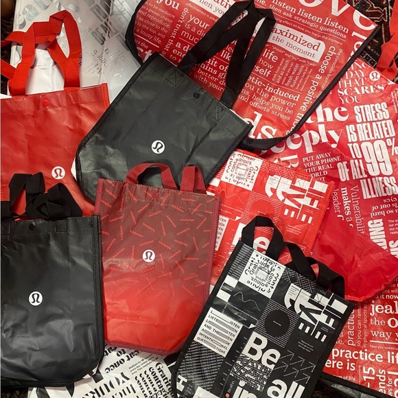 Lululemon wunder under floral leggings limited edition size 6 - Picture 6 of 6